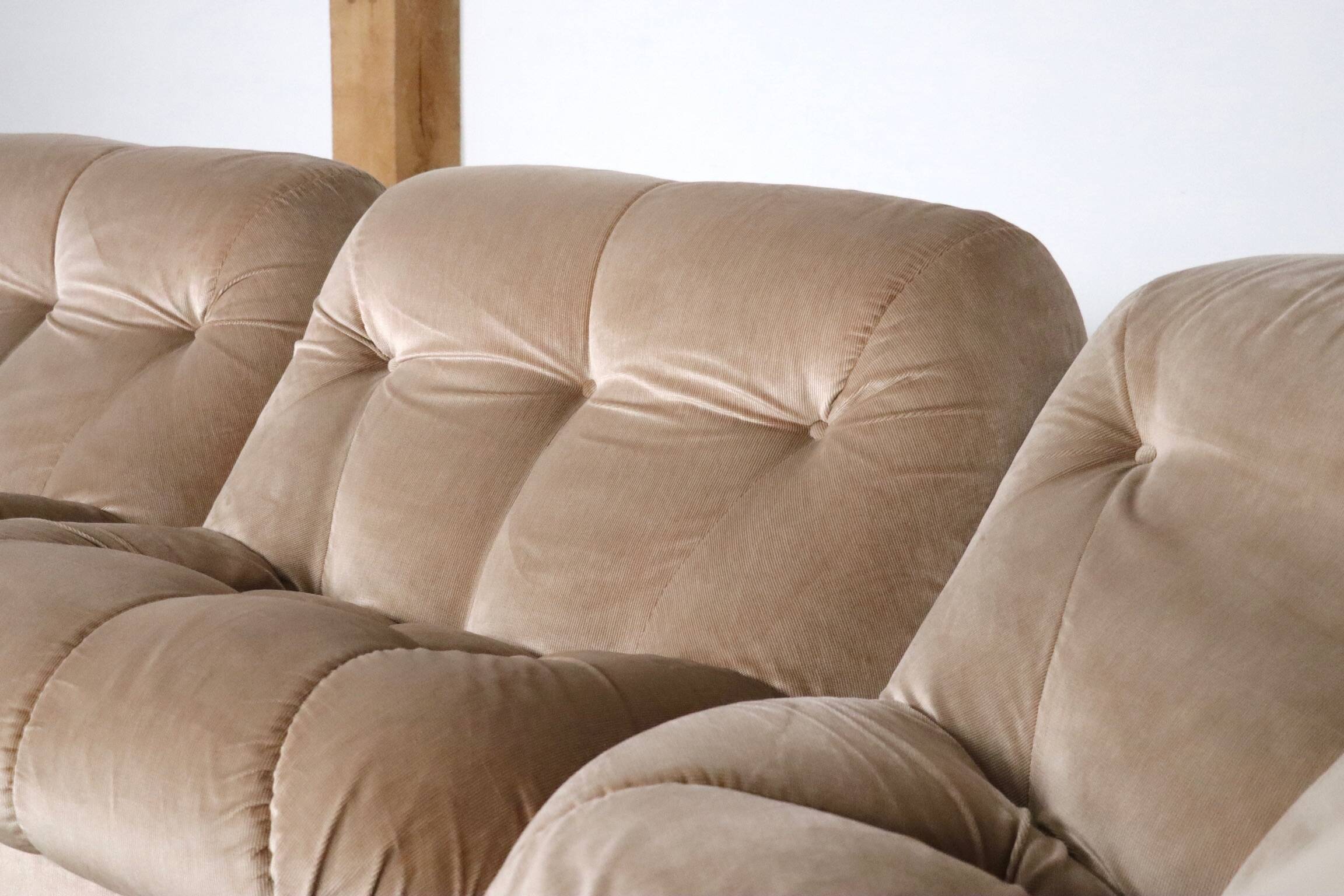 Nuvolone modular sofa by Rino Maturi for Mimo Padova, 1970s