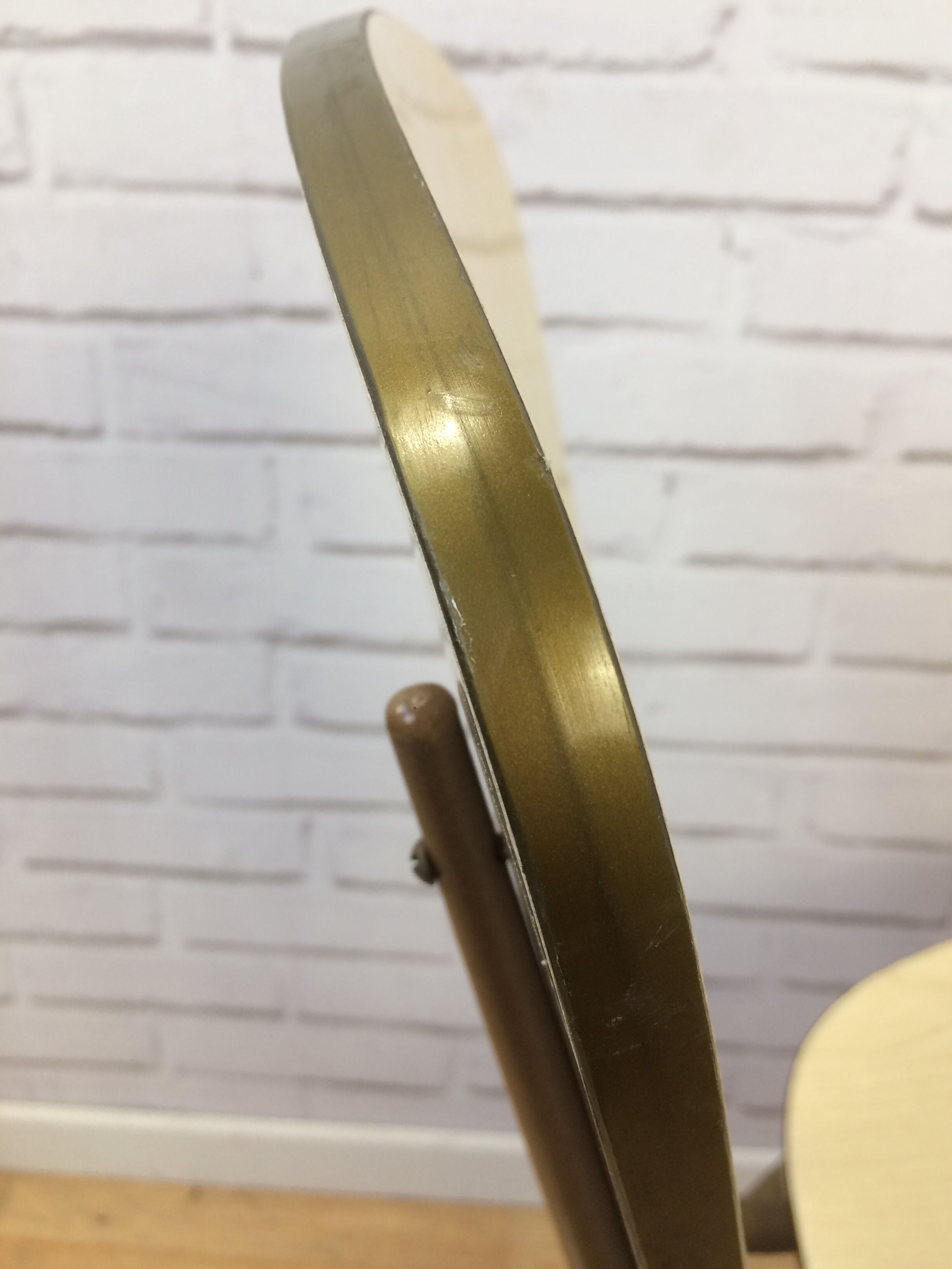 Lot of 5 beige Formica chairs