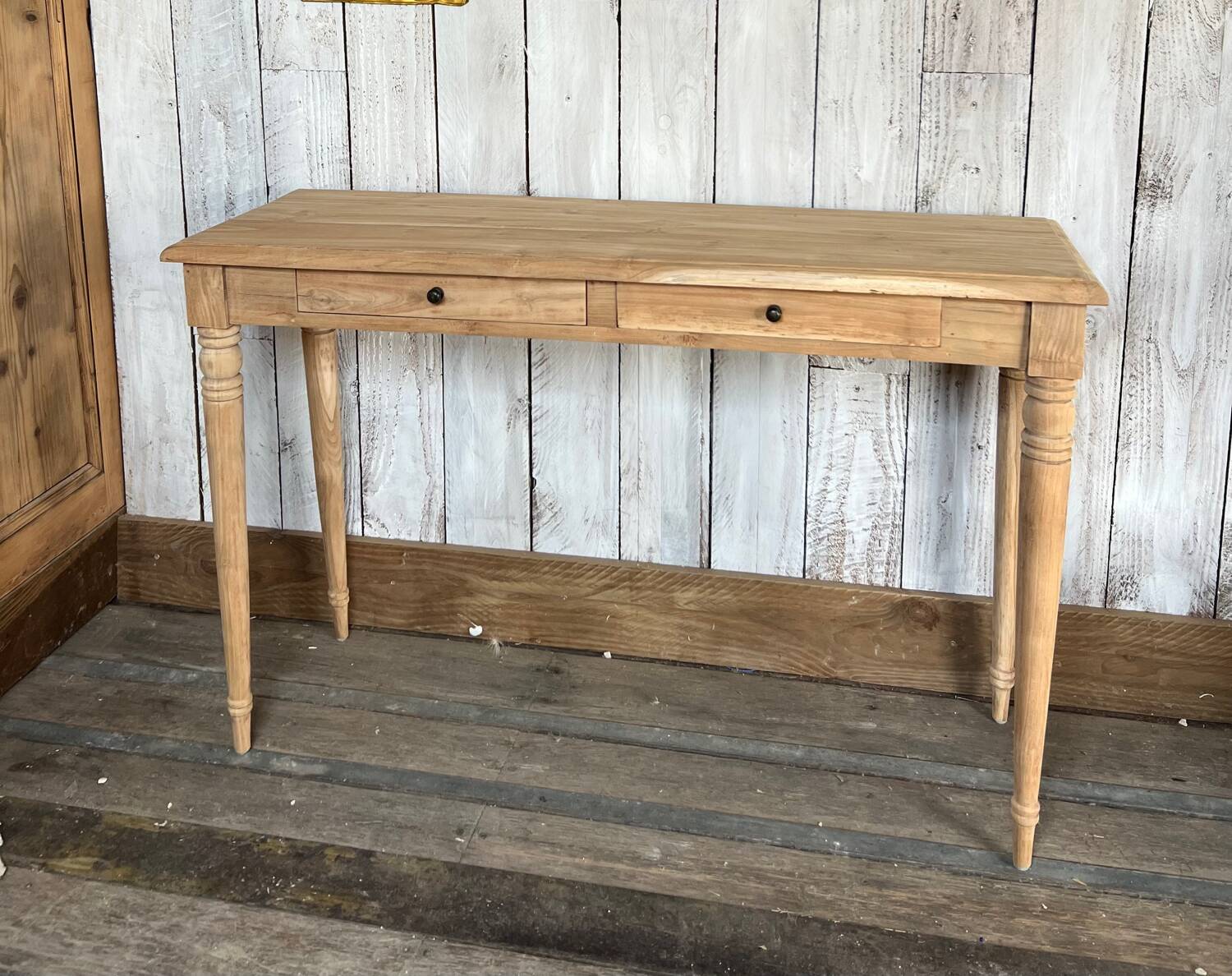 Raw wood console
