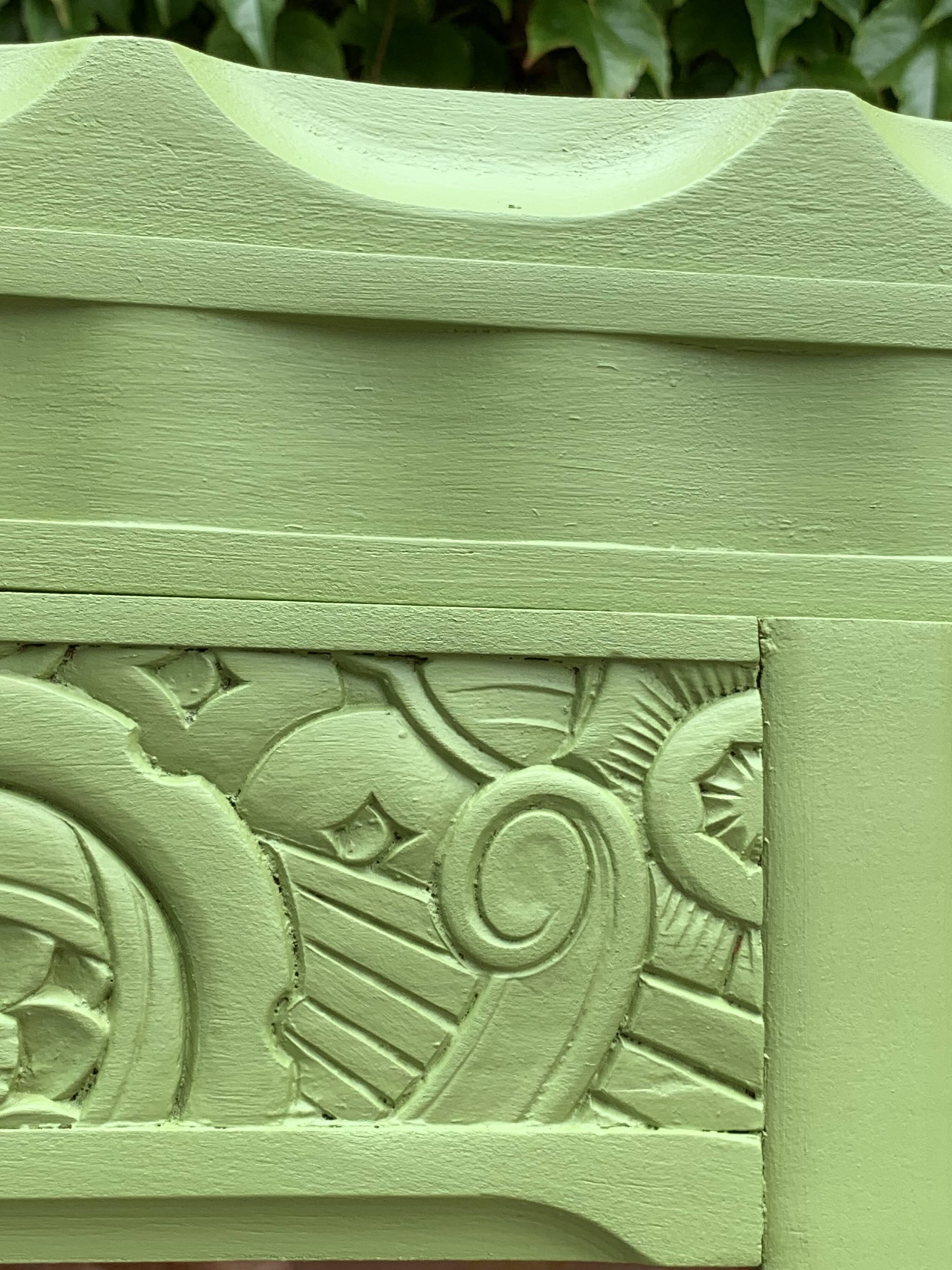 Armoire parisienne vitrée art déco 1930 kaki