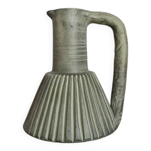 Pichet en céramique