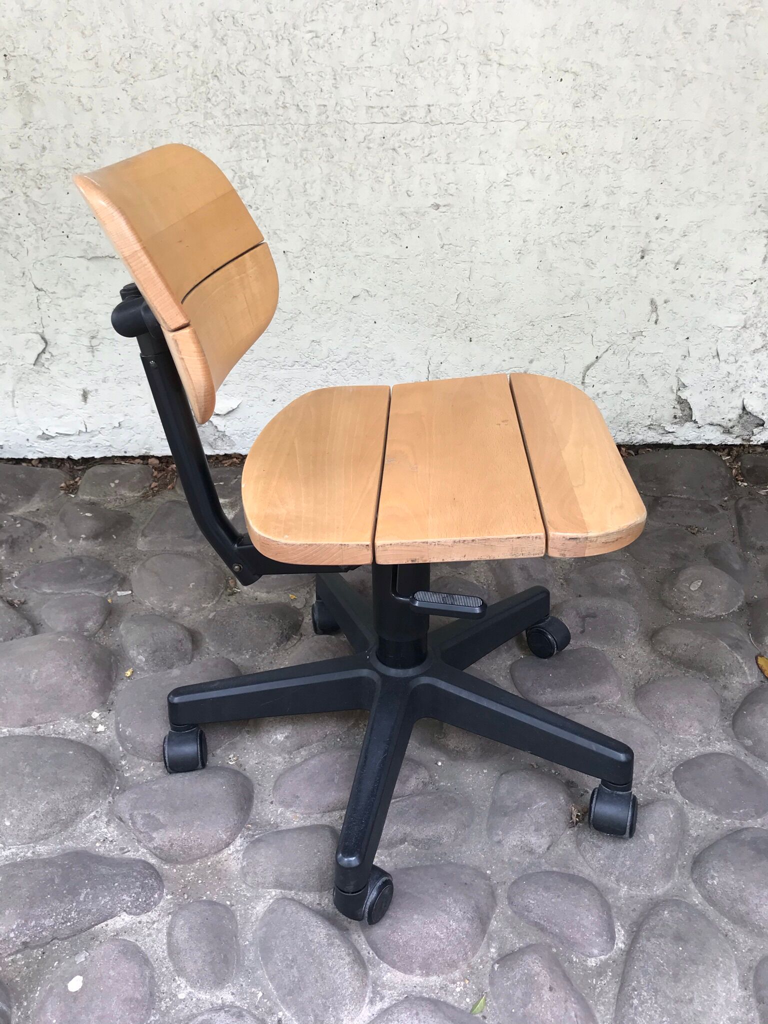 Martin Stoll office chair light wood on wheels
