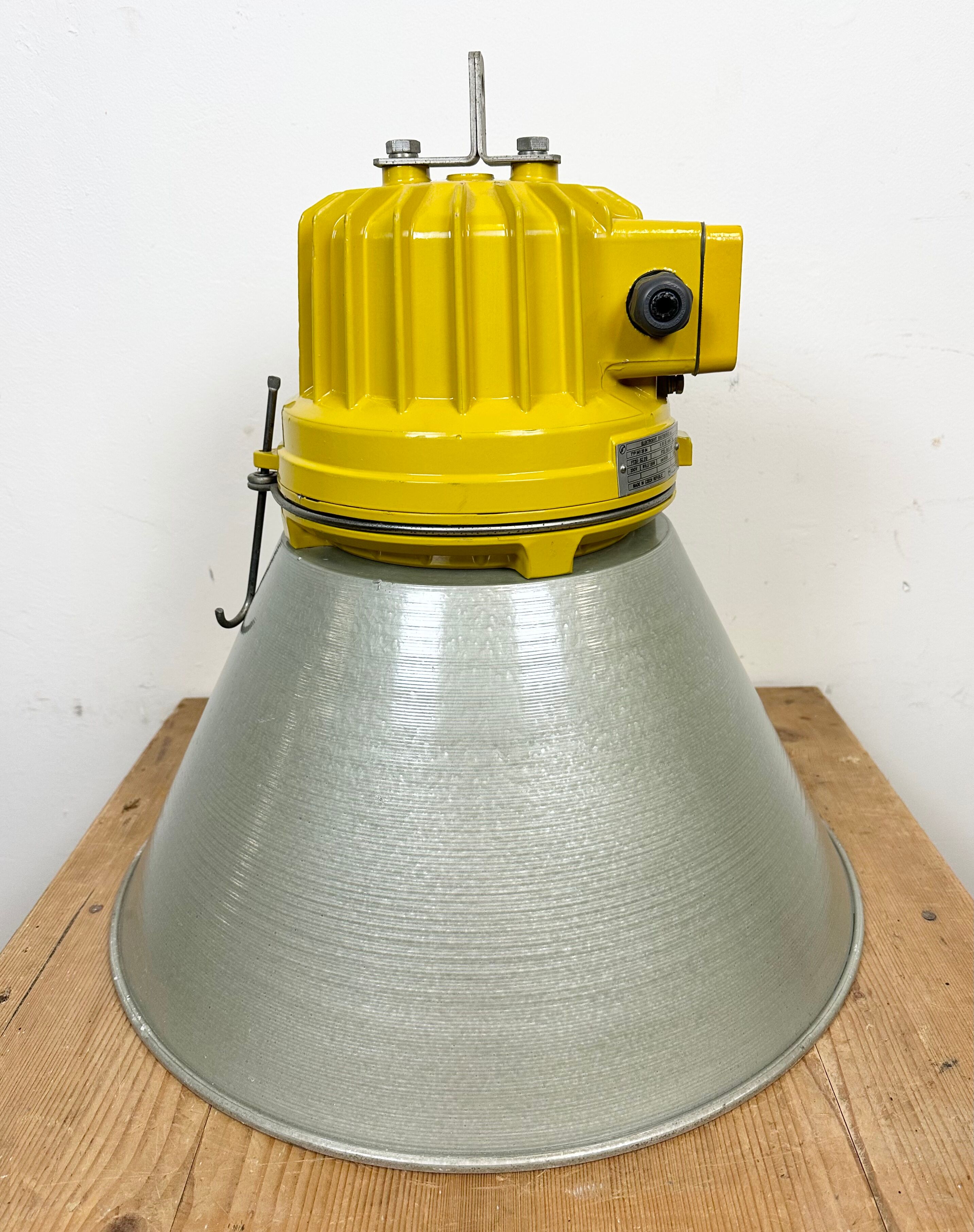 Yellow industrial explosion proof lamp with aluminium shade, 1990s