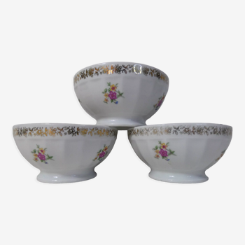 3 bols en porcelaine de Limoges blanc fleurs et or