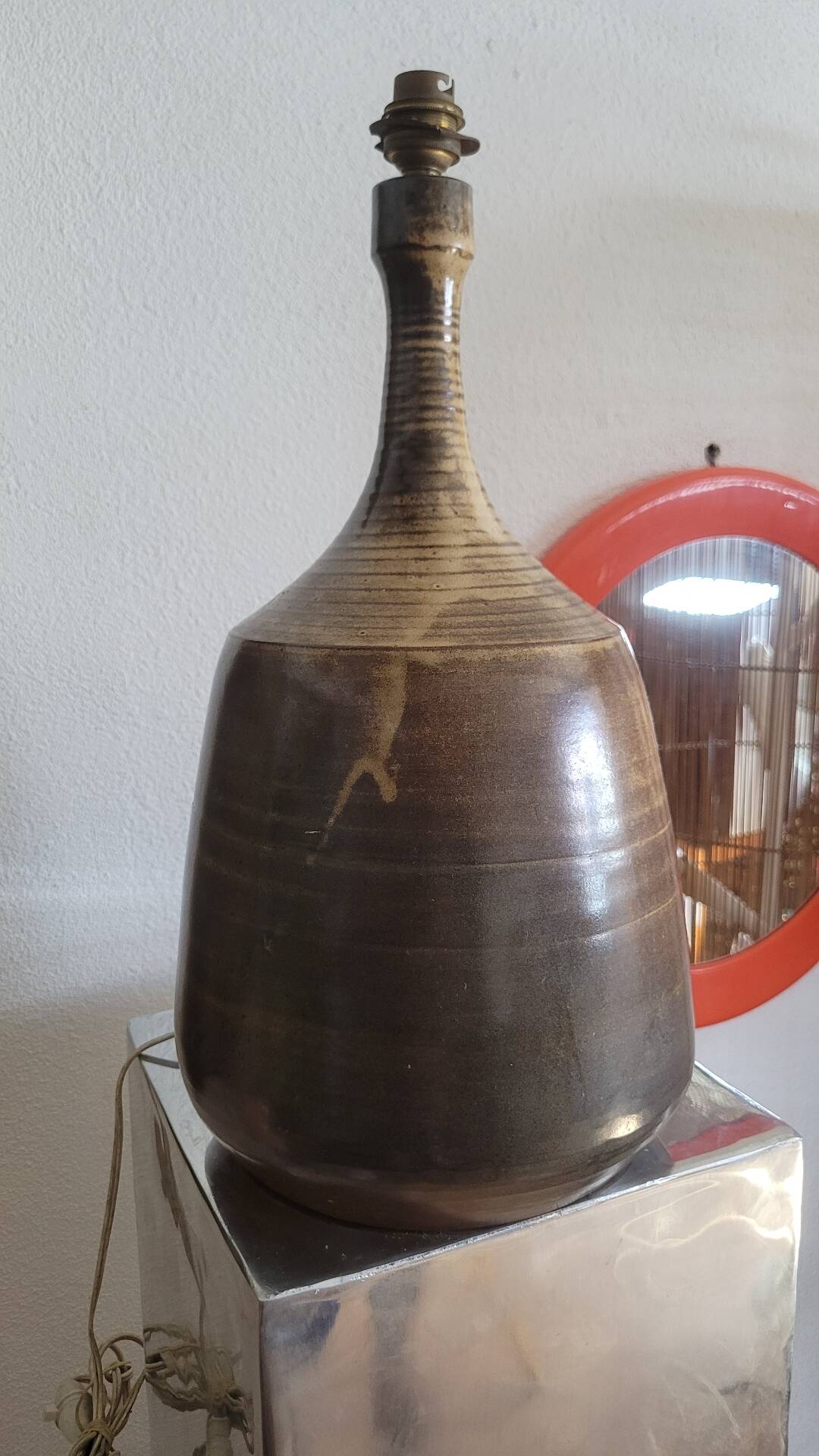 Ceramic lamp base