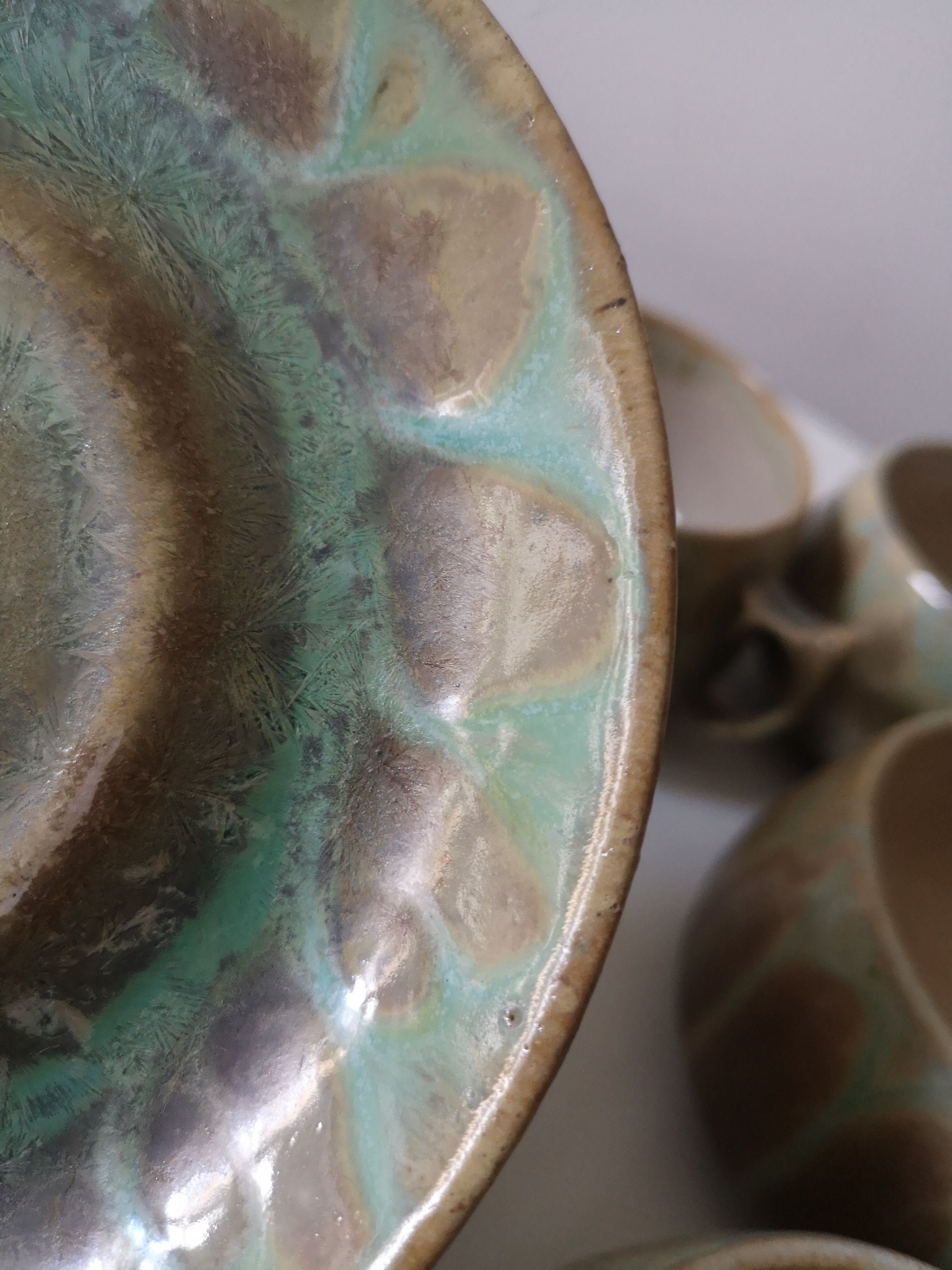 Service box enamelled stoneware coffee cups, pierrefonds 1950