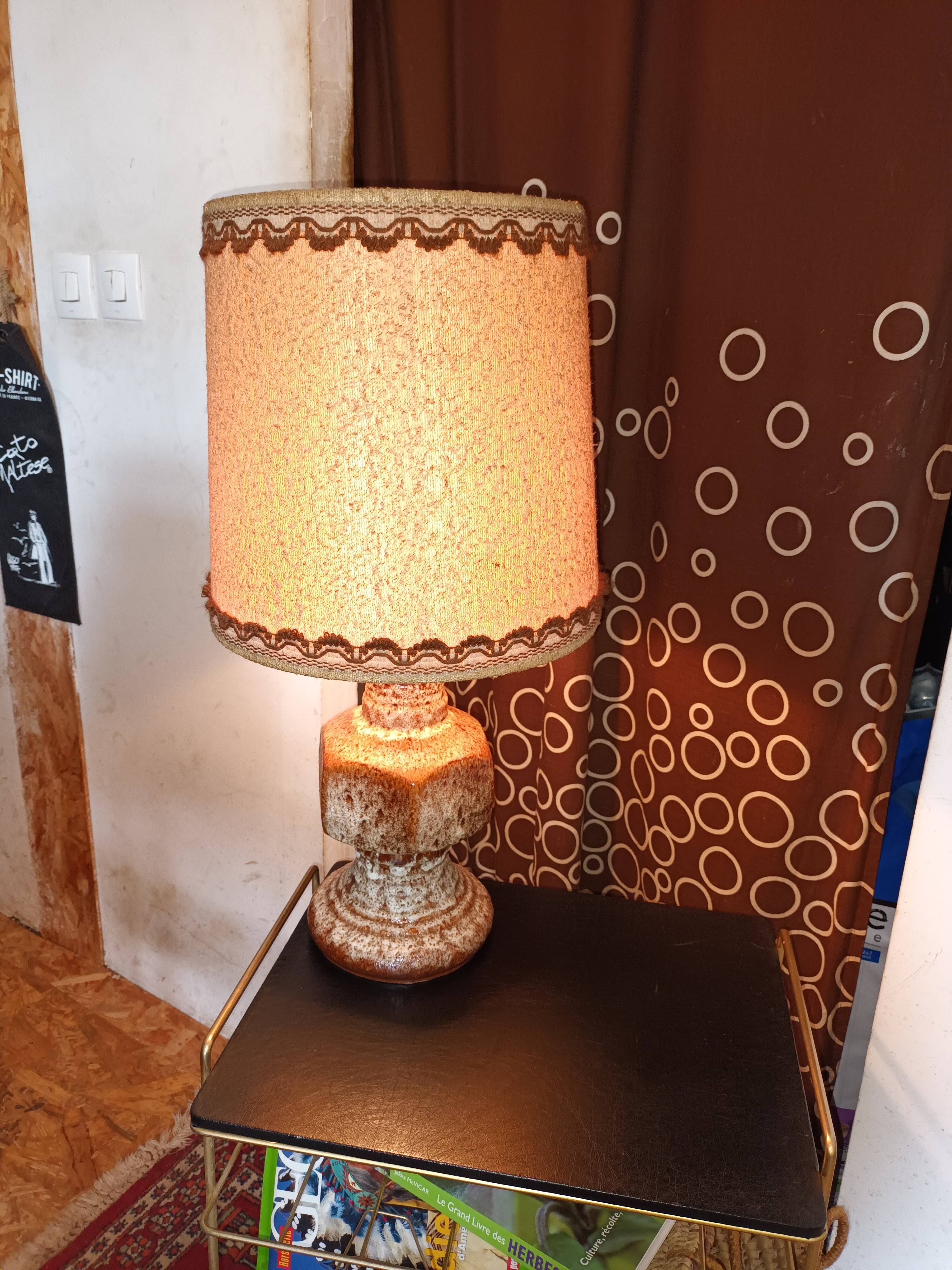 Fat Lava ceramic lamp