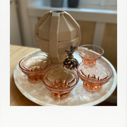 Set de 4 verres coupes  en verre rose translucide