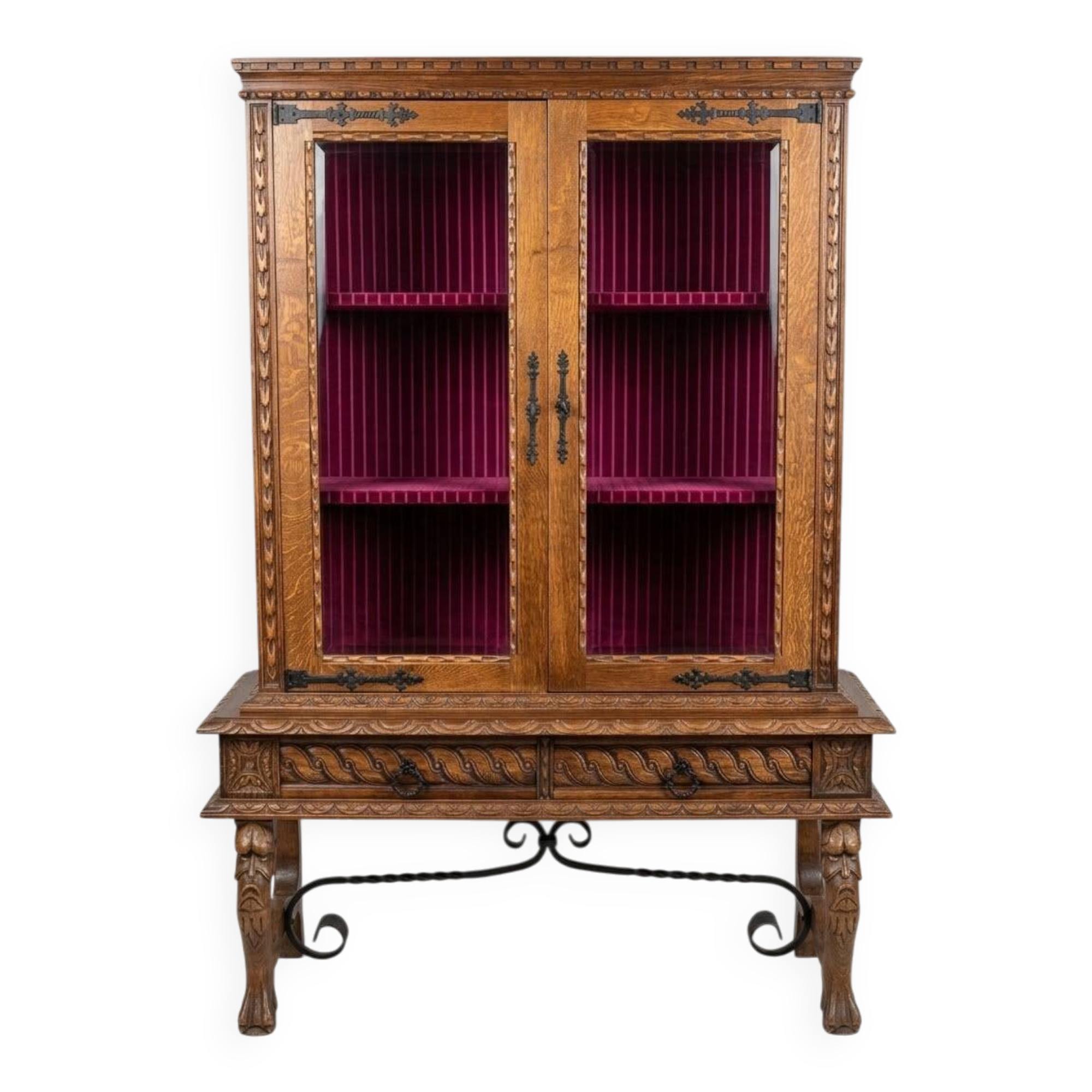 Vente d'une vitrine en chêne massif style Henri II / néo-Renaissance