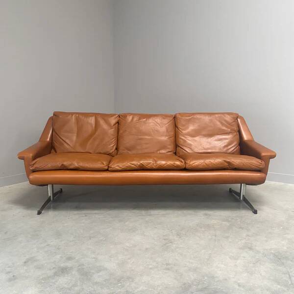 Cognac leather ESA lounge sofa, Denmark 1970s