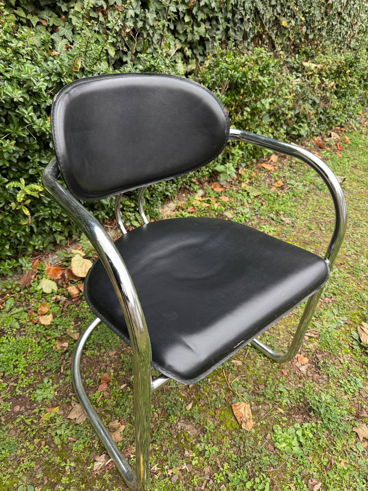 Set of 10 Italian design chairs from the 1970s by Effezeta