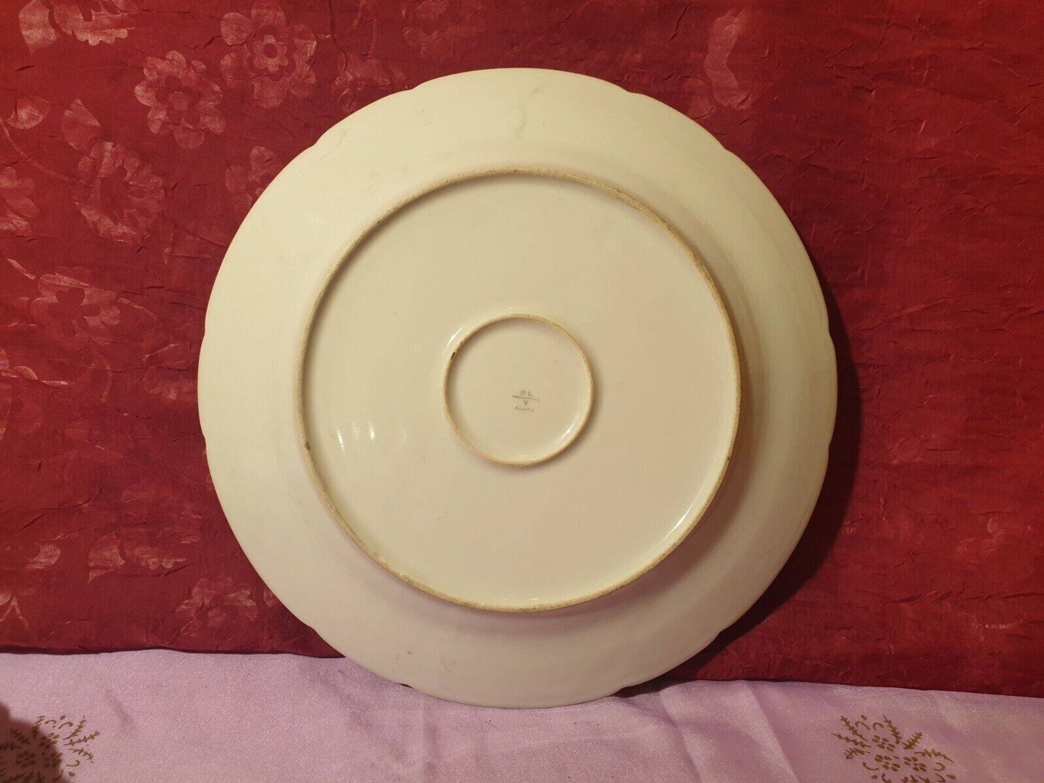 Three pretty round dishes including a hollow white and gold porcelain PLV France