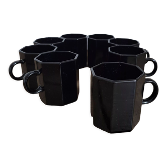 Black Arcopal coffee cups