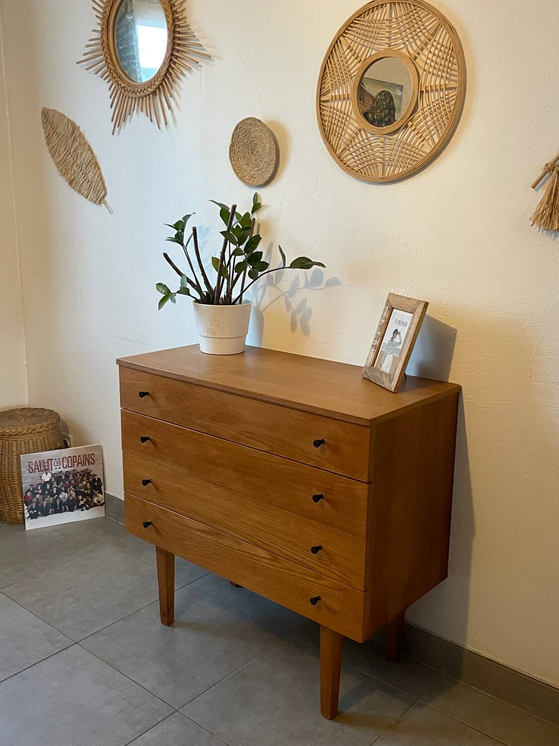 Vintage oak chest of drawers