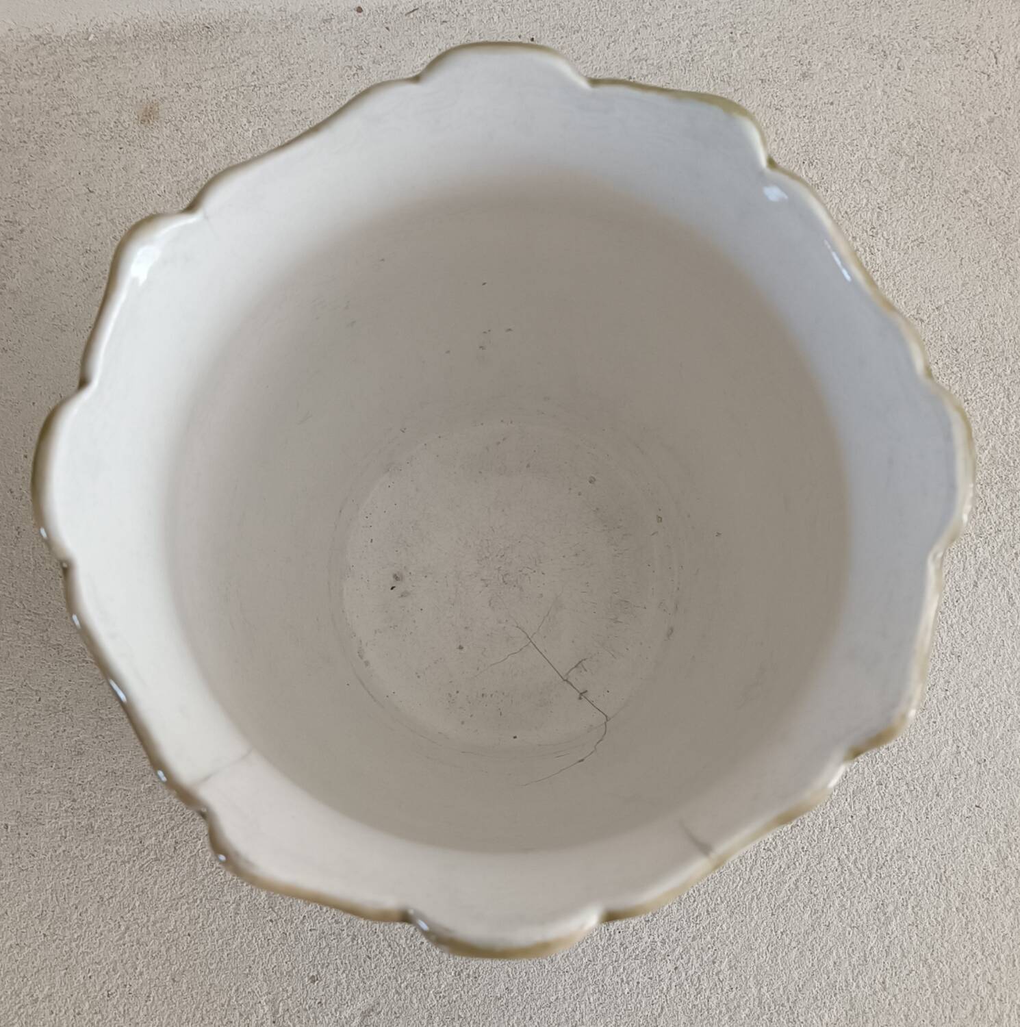 Art Nouveau Fives-Lille flowerpot