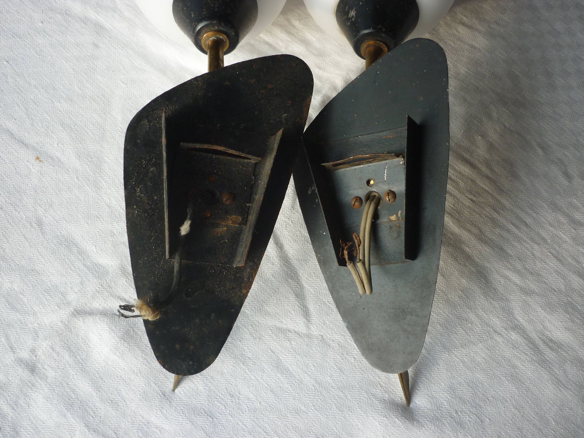 Pair of wall sconces