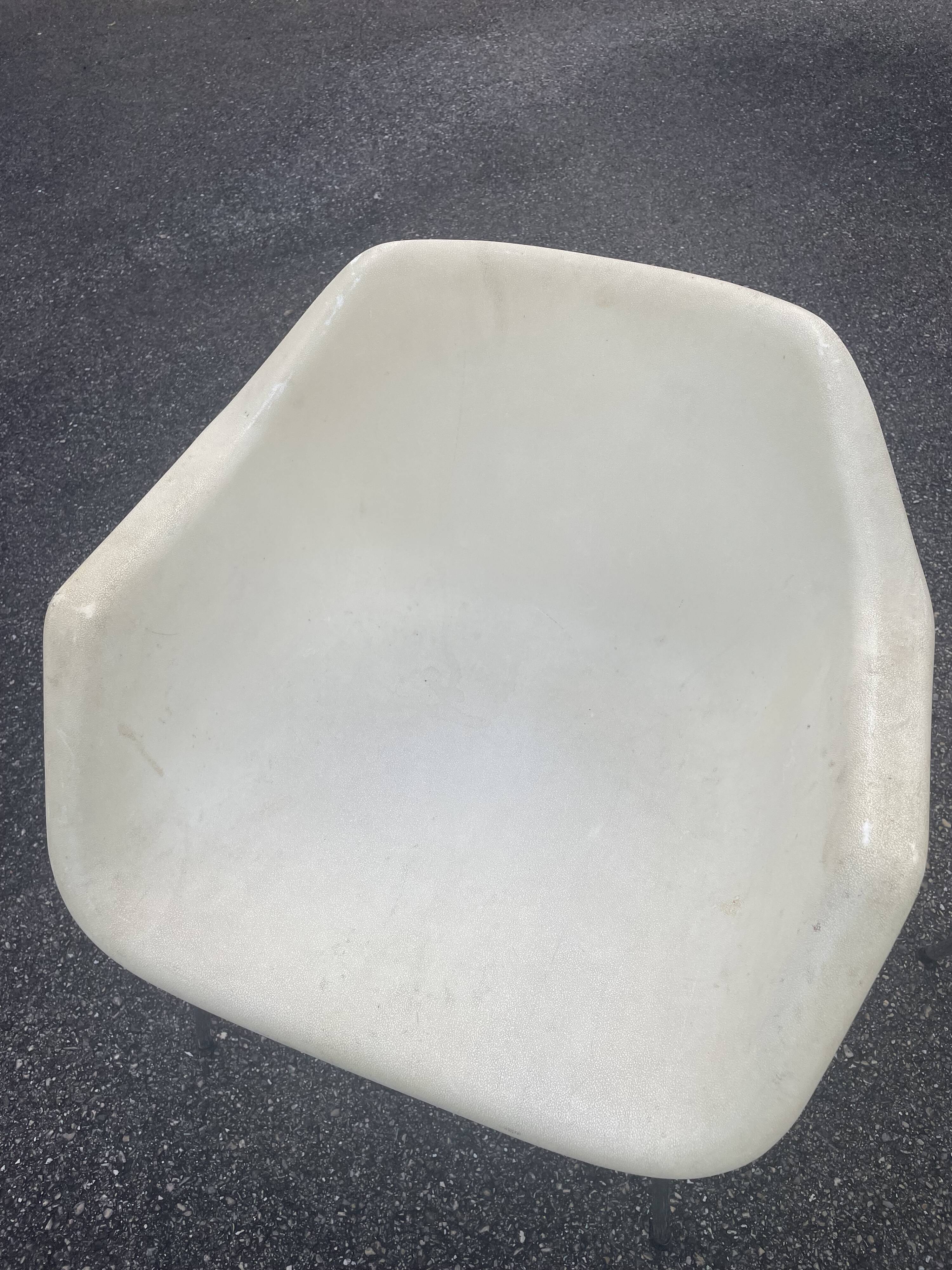 Chair / Plastic armchair White Robin Day