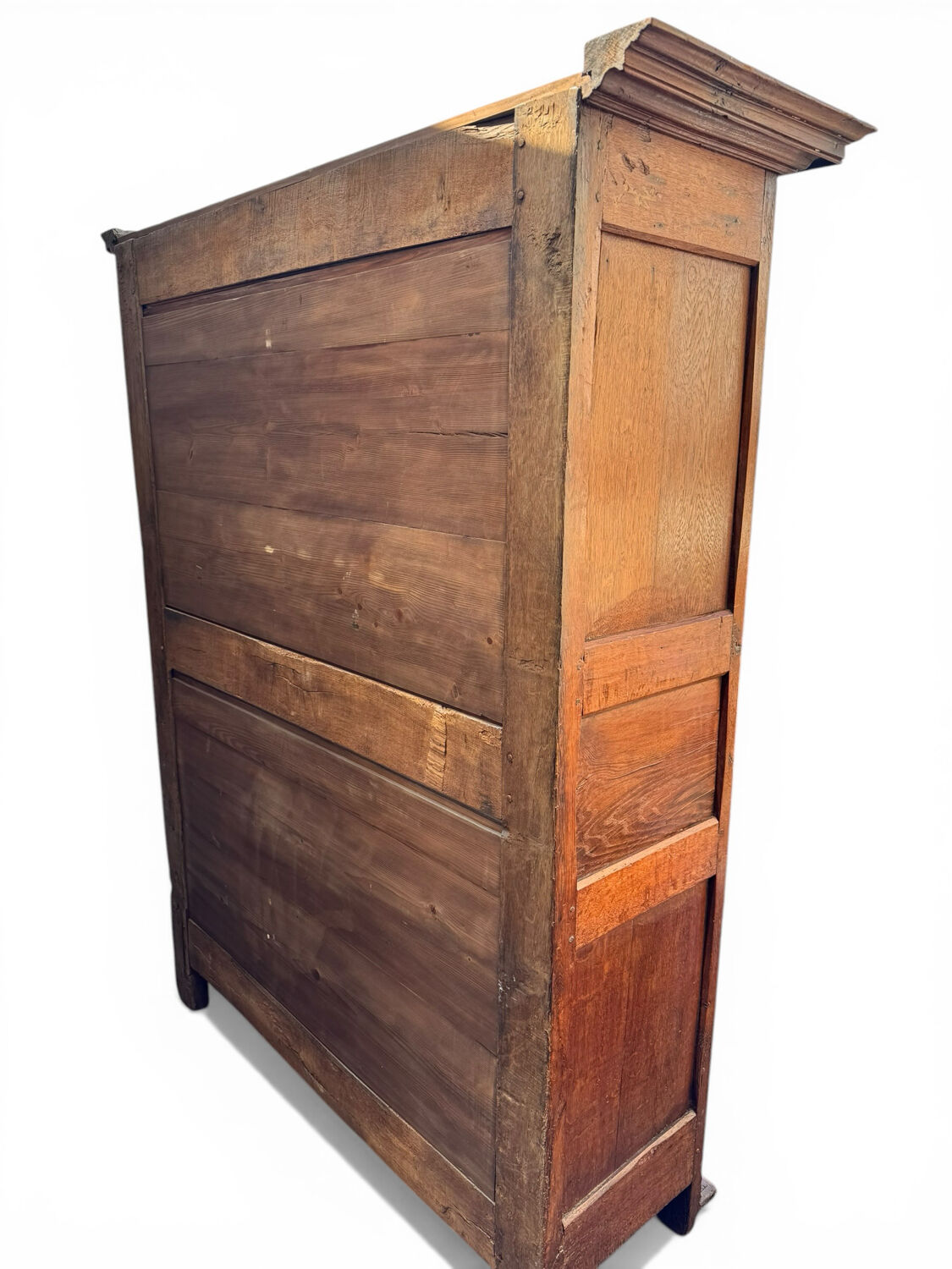 Wrought-iron library from the Louis XIII - Louis XIV period, oak, 17th century.