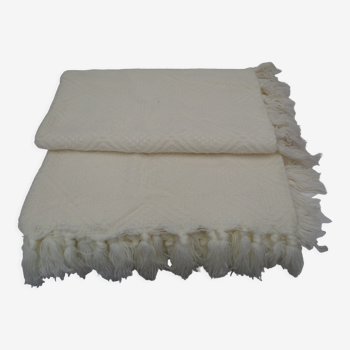 Ecru mesh bedspread or sofa throw