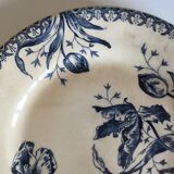 Set of 6 flat Tulips earthenware plates of Gien of the nineteenth century