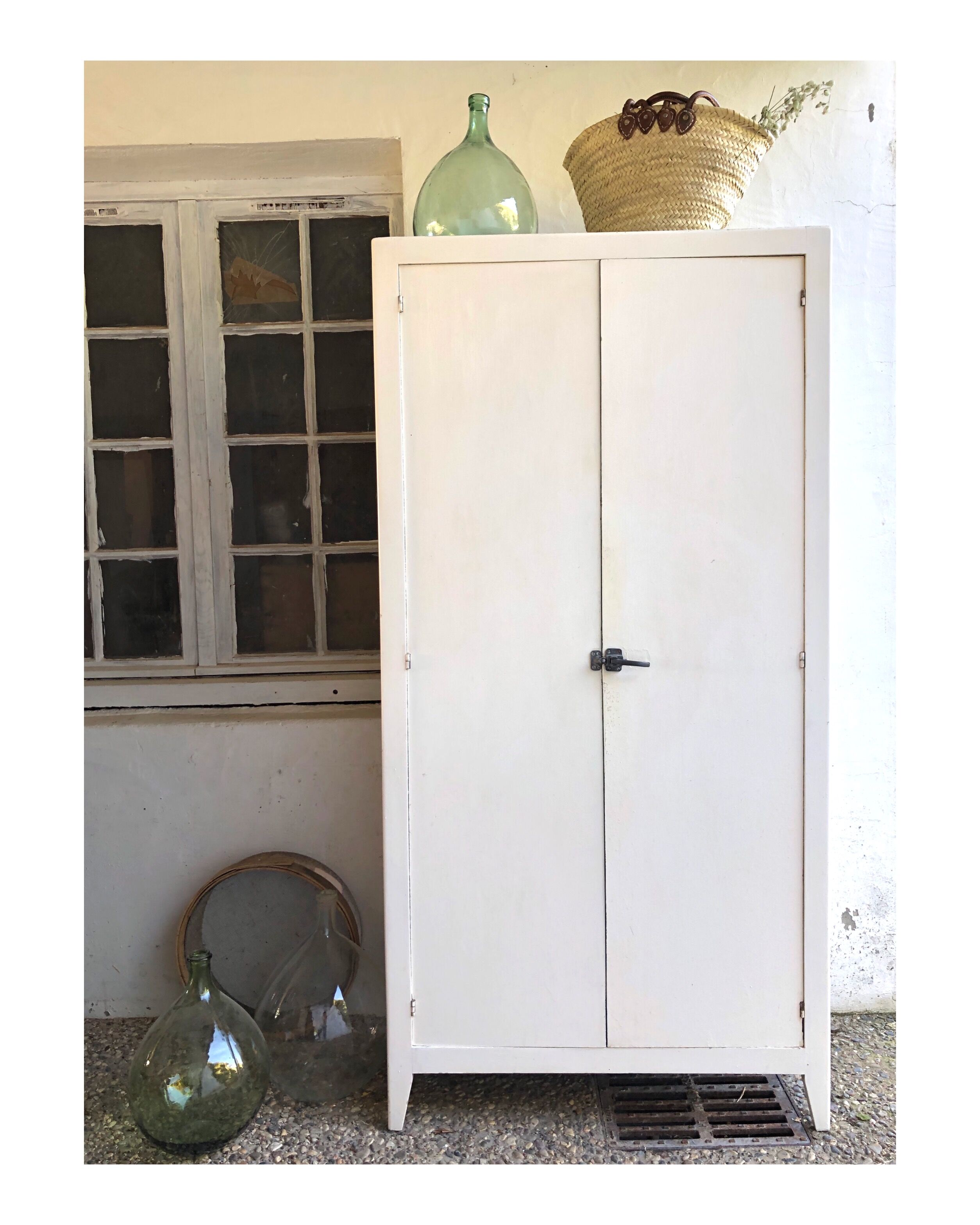 Vintage Parisian wardrobe