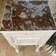 Chevet ancien dessus marbre