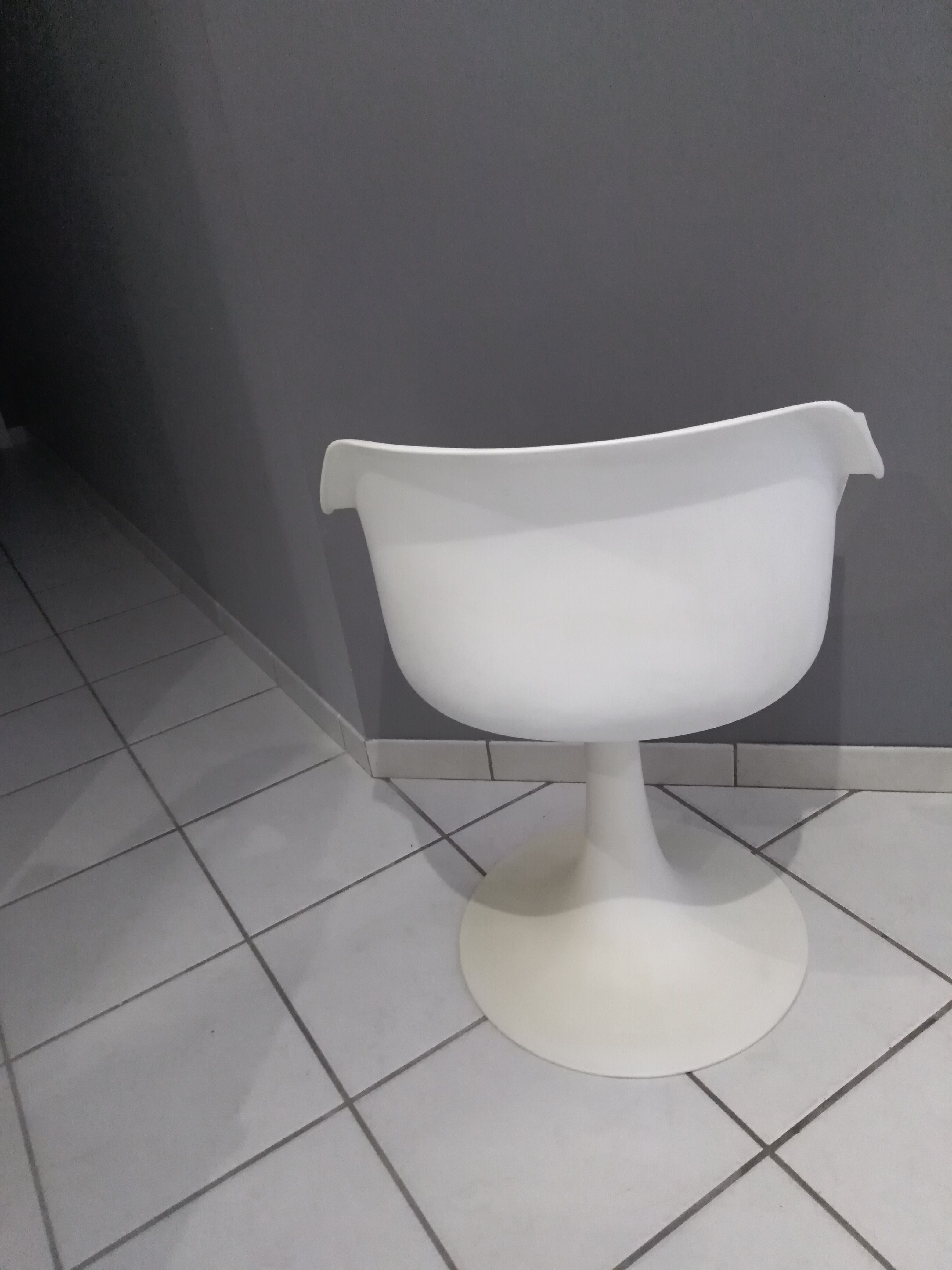 Albert Jacob vintage tulip chair 1970