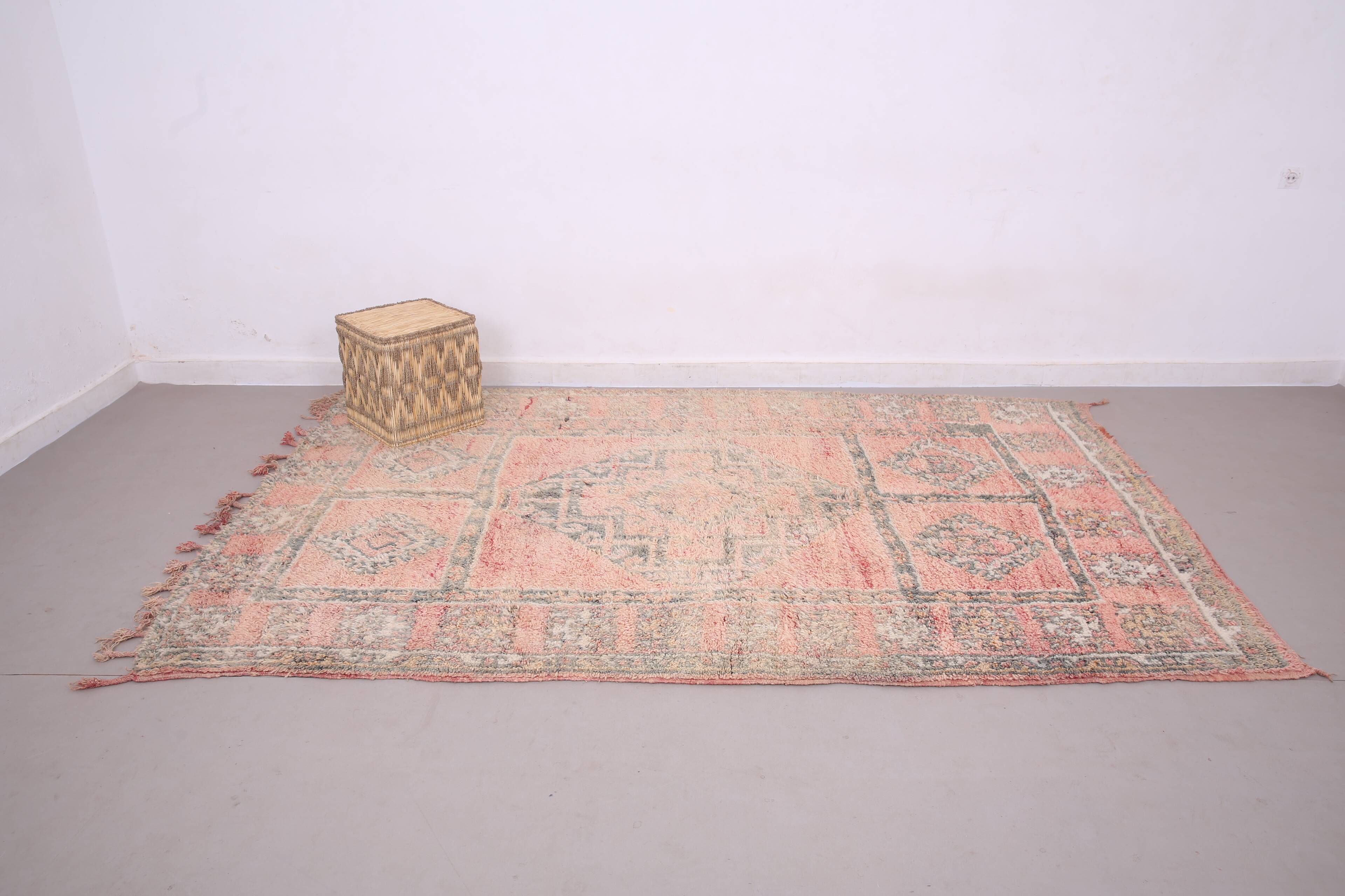 Vintage Boujaad Moroccan Rug 188 x 281 cm – Handmade All Wool Berber Carpet