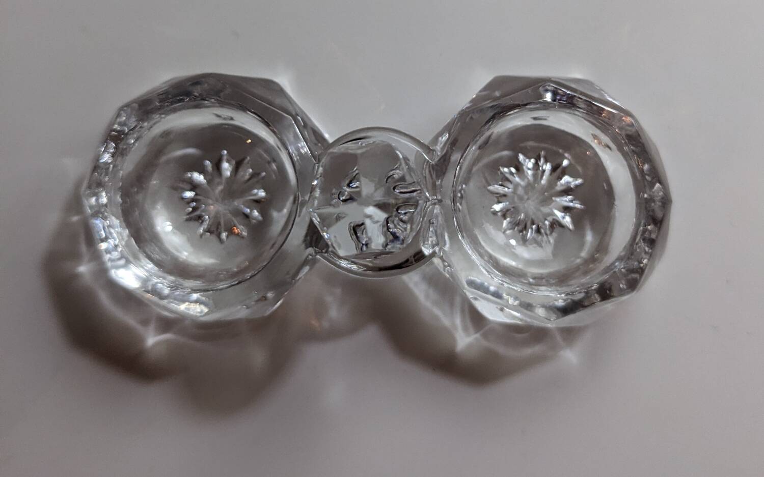 Double crystal salt shaker