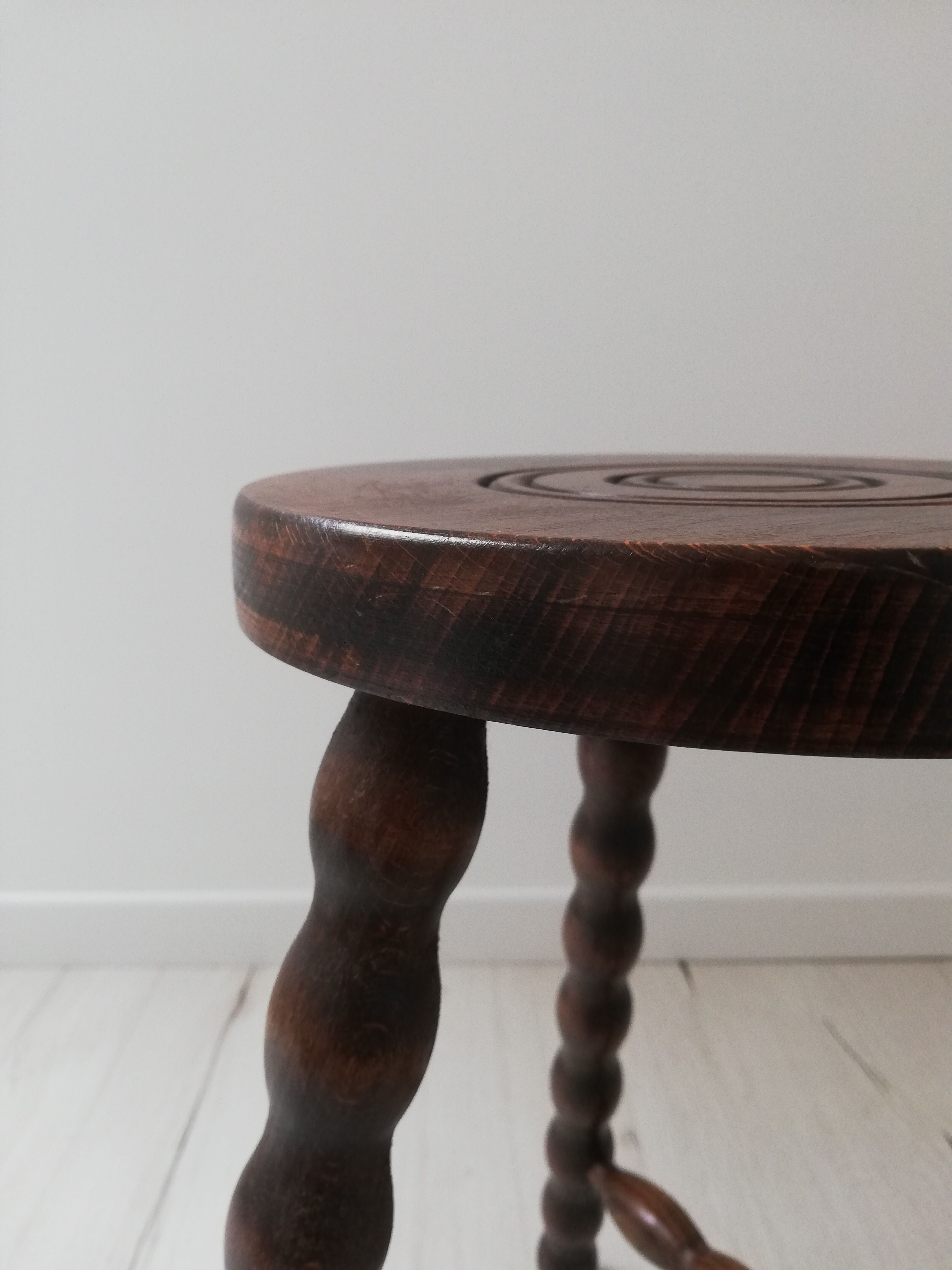 Vintage tripod stool
