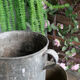 Zinc pot cache