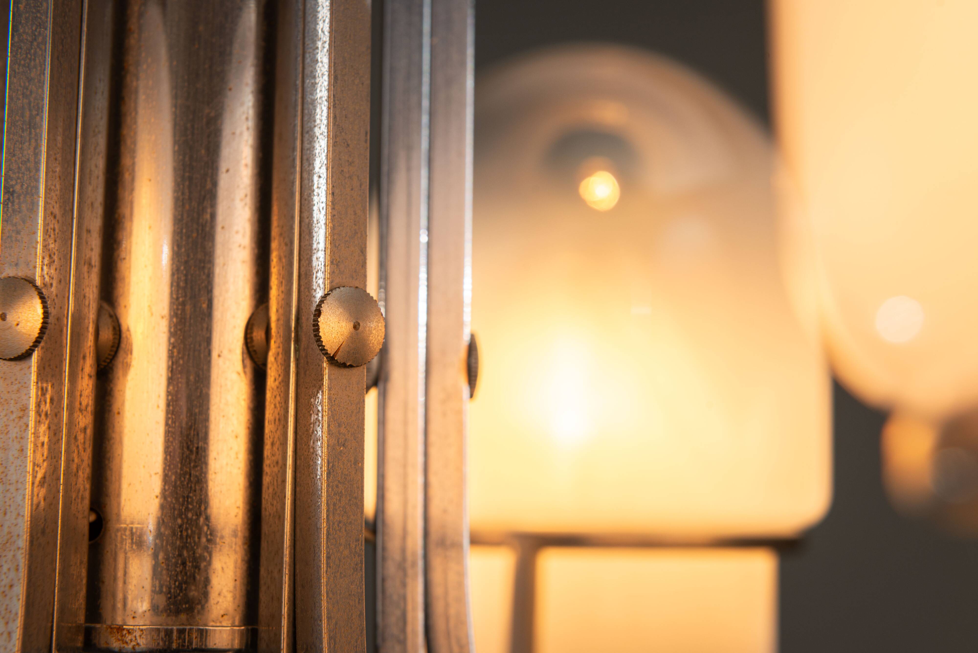 Angelo Gaetano Sciolari chandelier with six misty glass shades