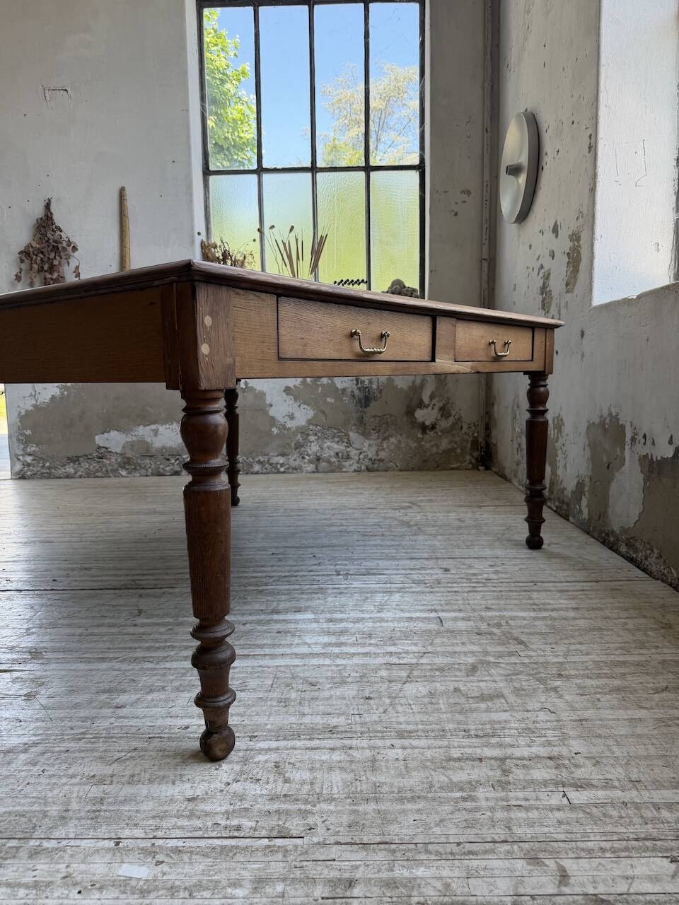 Grande table de ferme XL chêne « carrée » conférence 1950