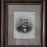 Frames with old photos, XIX°