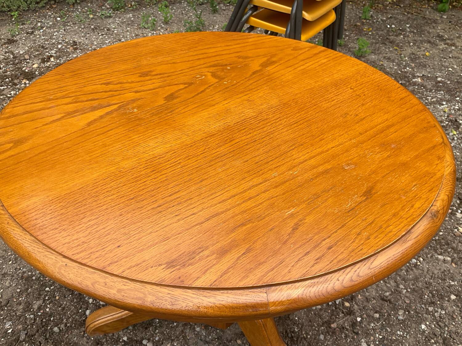 Vintage 70s table and 4 chairs set