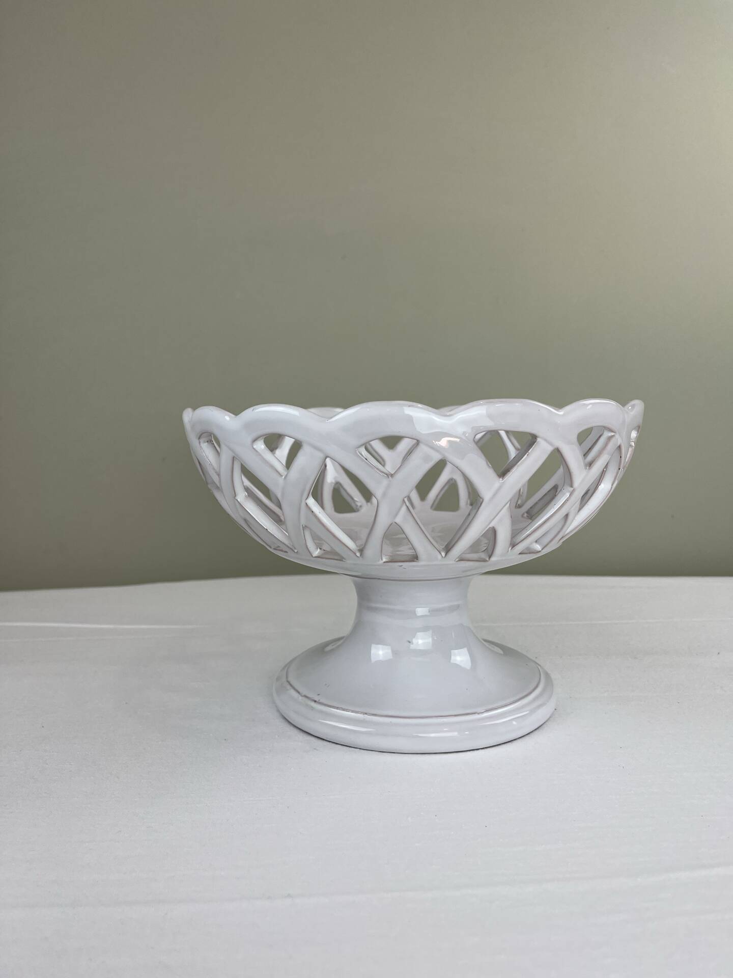 Openwork fruit bowl signed Lallier from Moustier
