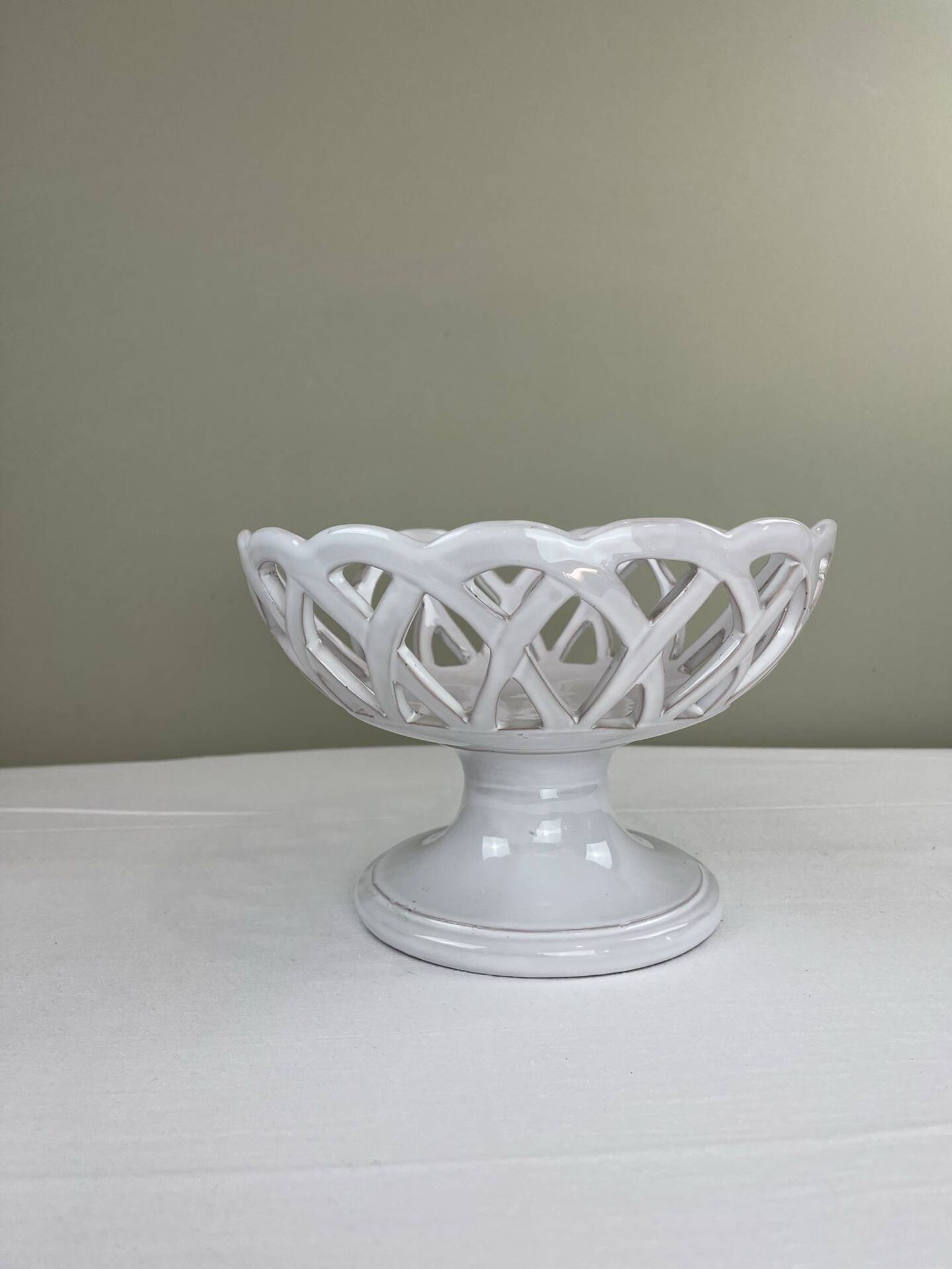 Openwork fruit bowl signed Lallier from Moustier