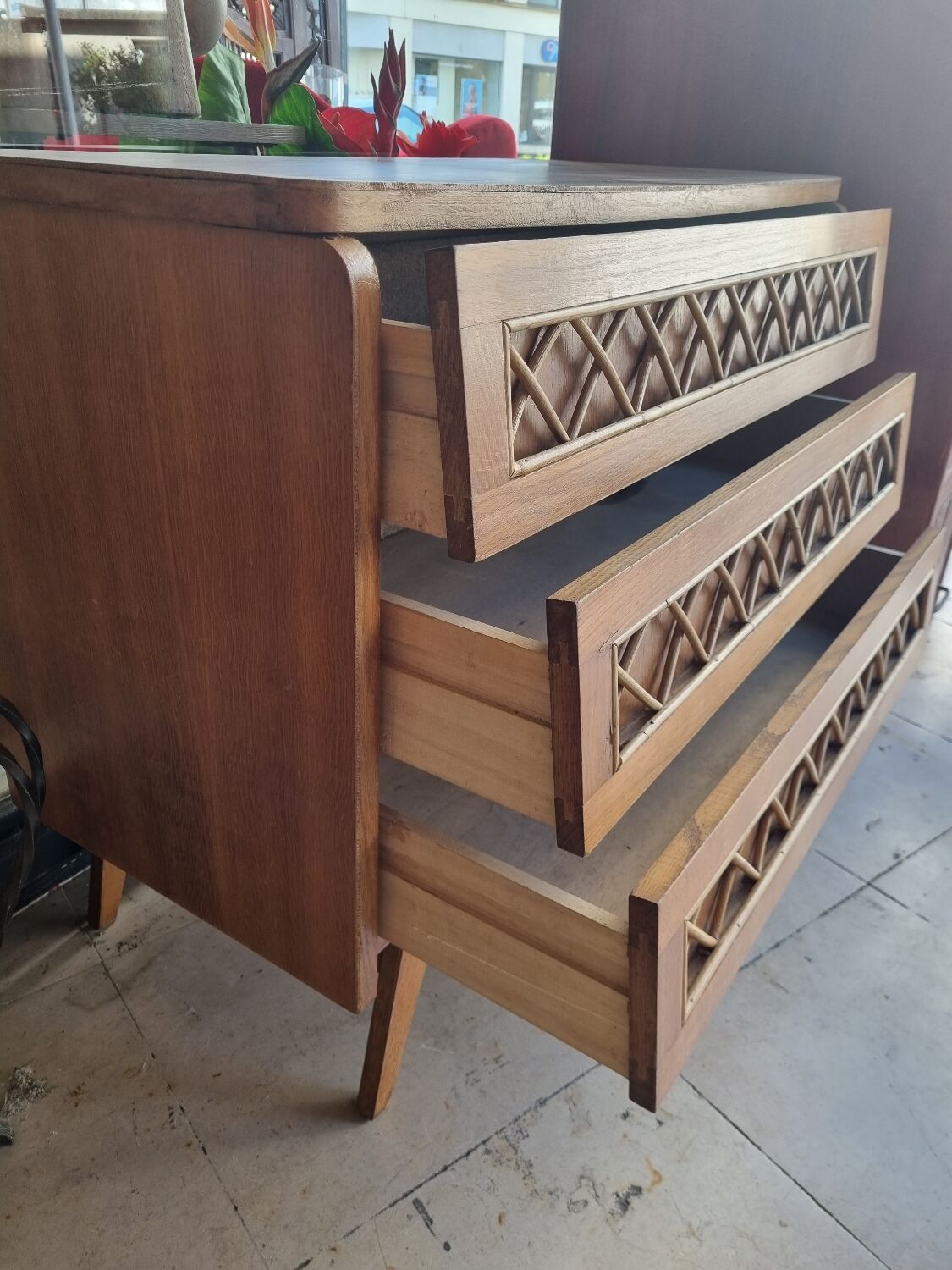 Commode rotin de 1970