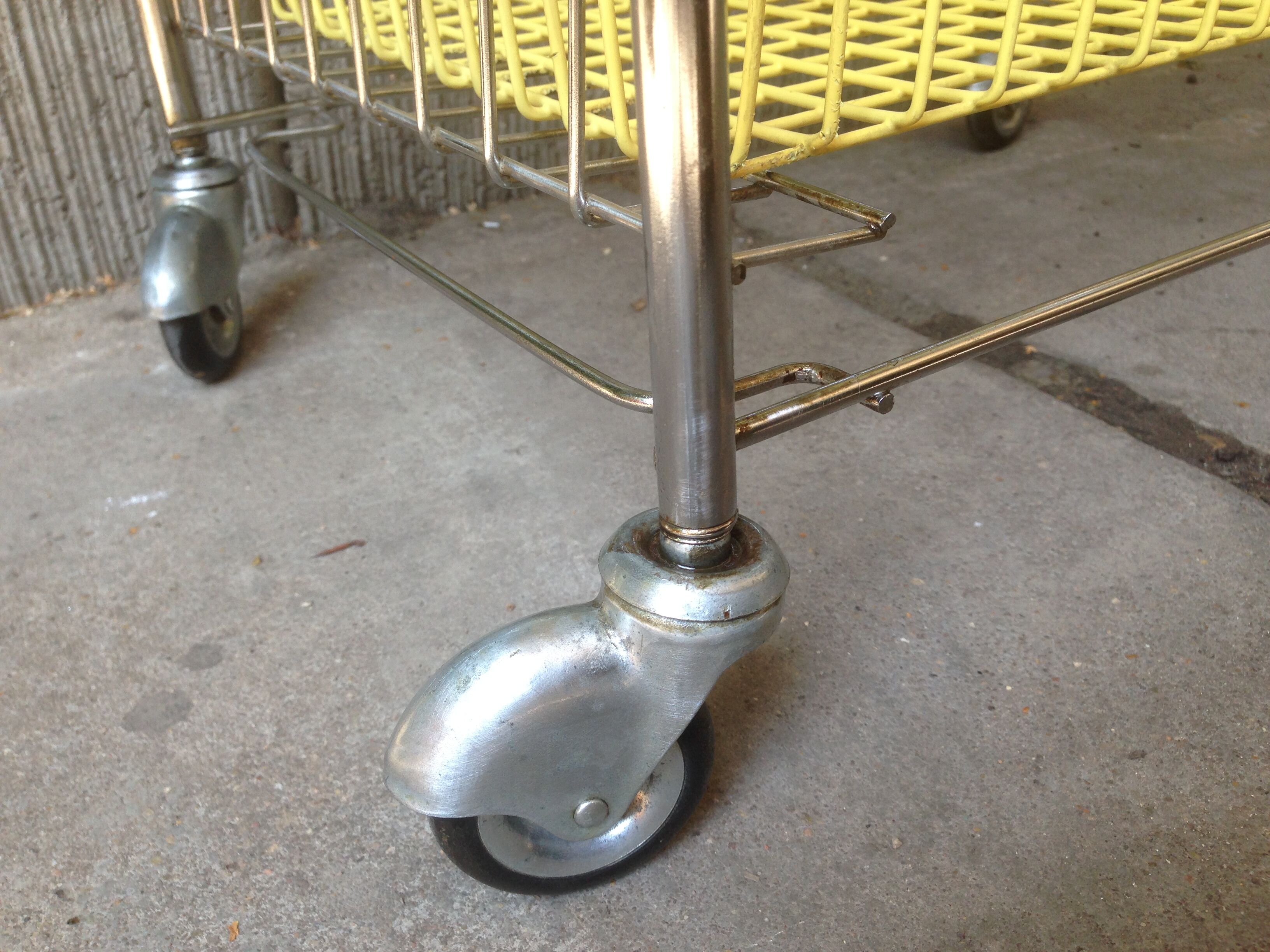 Yellow formica dessert