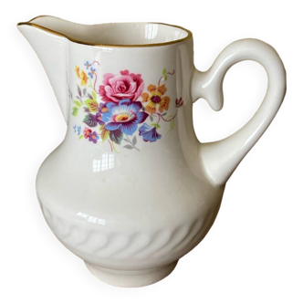 Milk jug, Gien, flower model