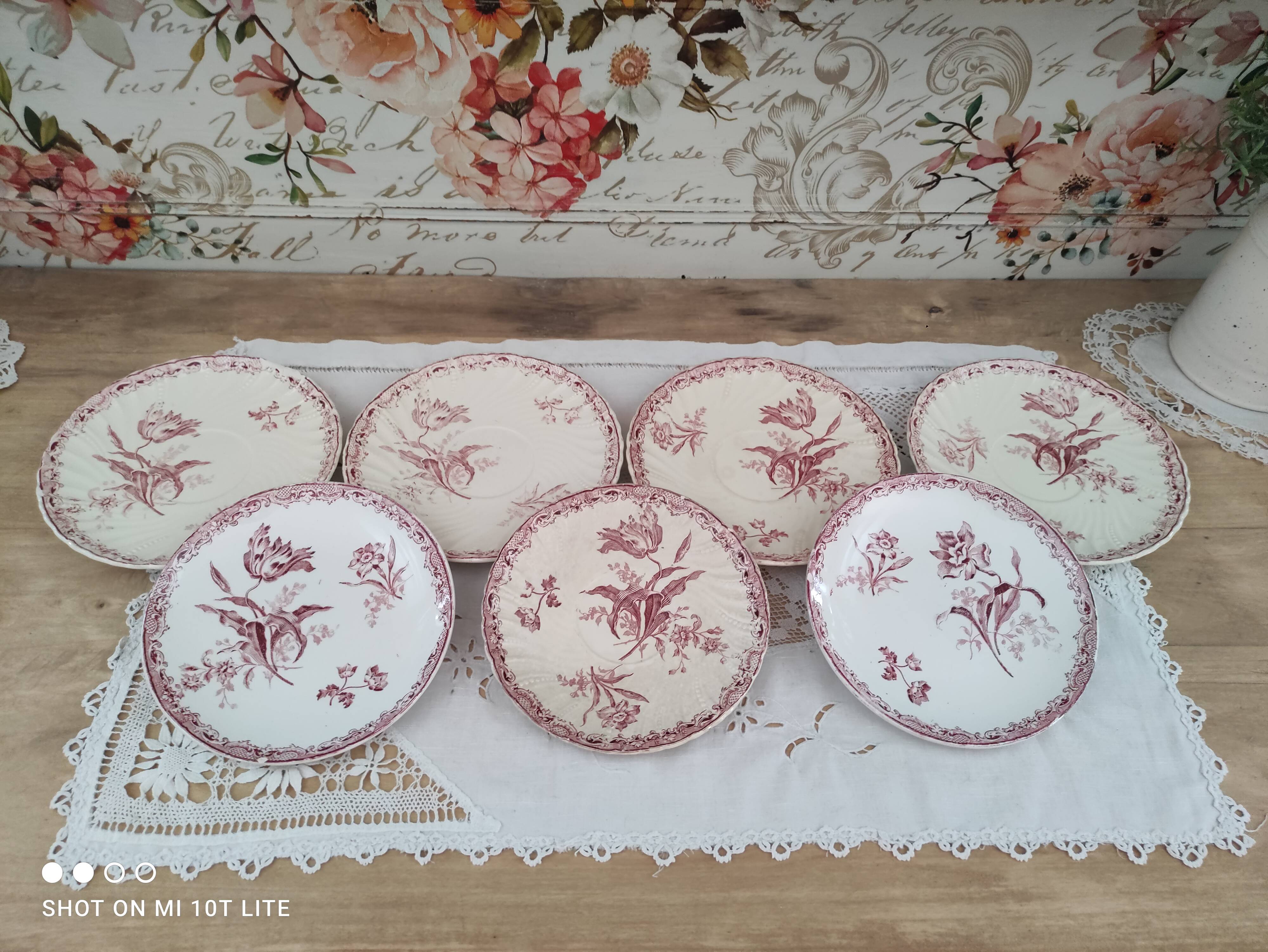 Lot de 7 assiettes ou soucoupes dépareillées Sarreguemines modèle Fontanges