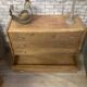 Commode vintage