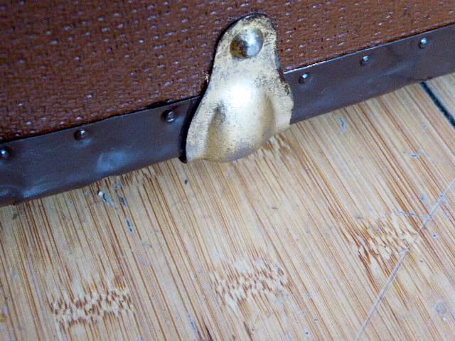 Curved mail bag in tawny from the 1920s - 100 x 54 x 46 cm