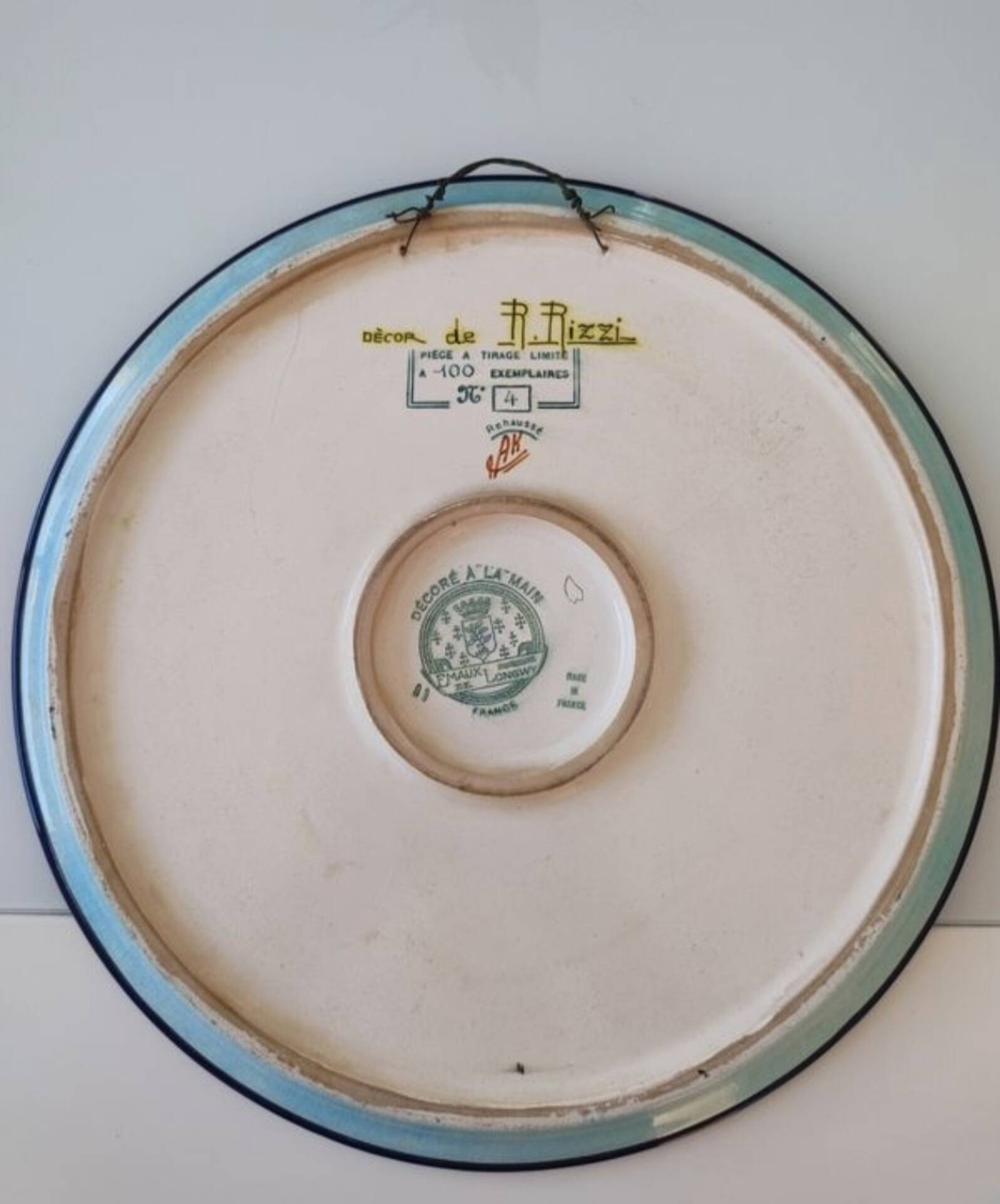Superb enamel dish from Longwy, signed, year 1940.