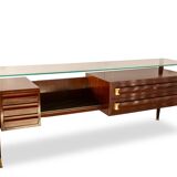 Commode or sideboard in rosewood. Italian work from the 1960s.