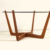 Coffee table made by Lebus in solid teak