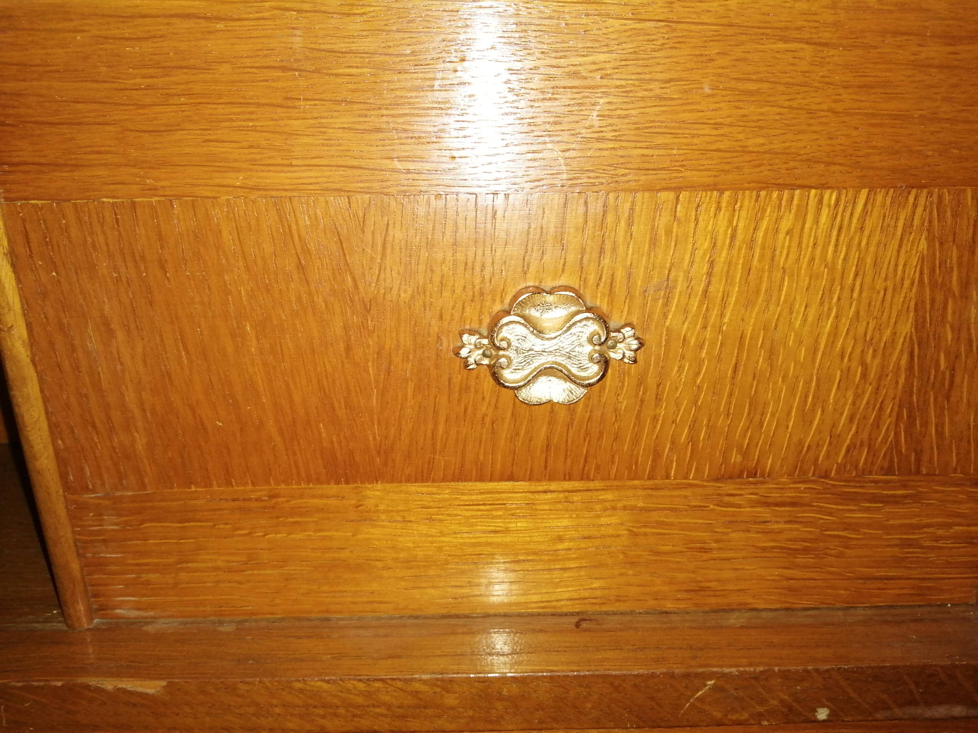 Vintage cosy headboard