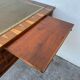 Bureau plat de style Louis XVI