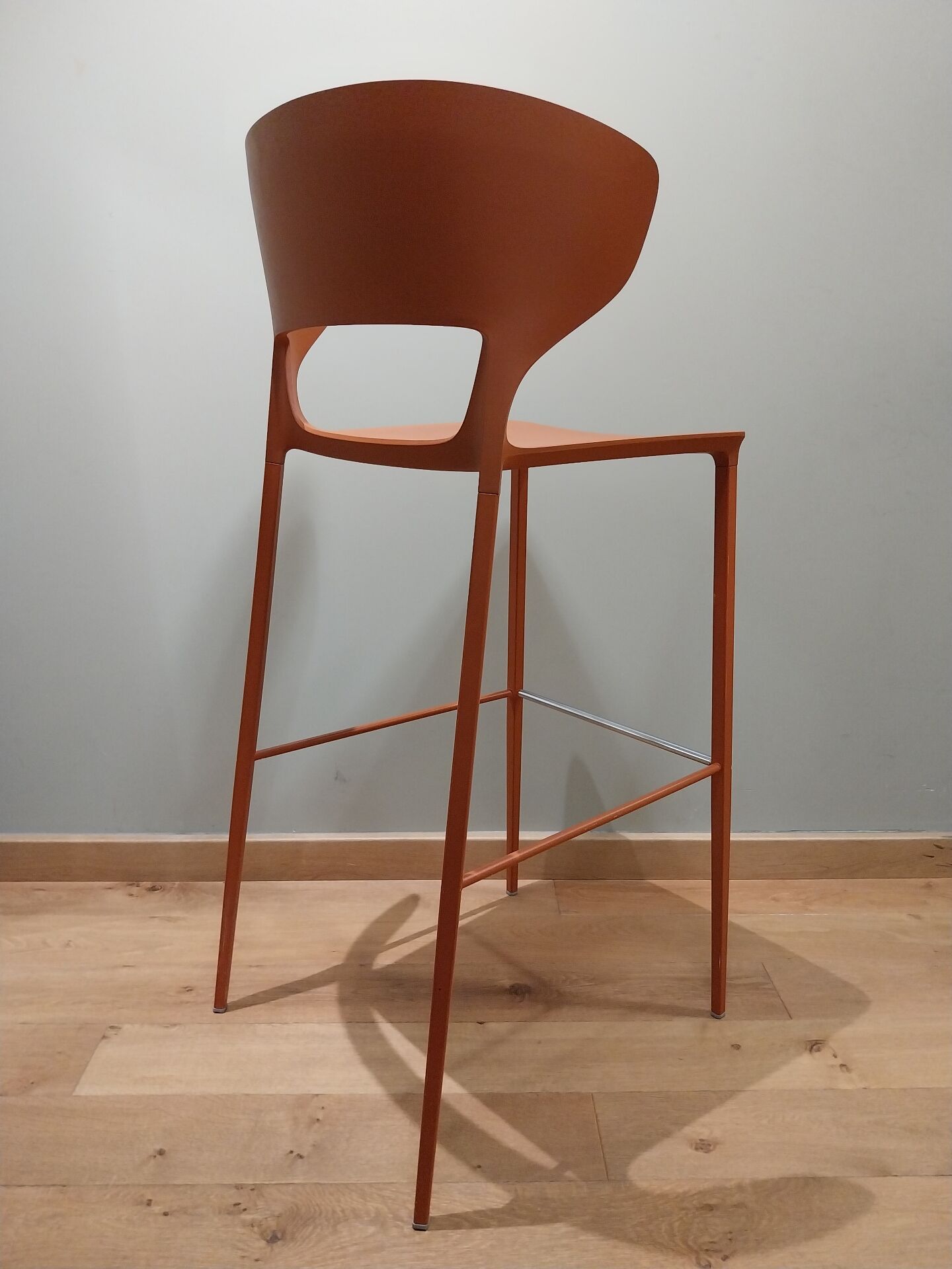 A set of three Desalto Koki stools designed by Archi Volto.