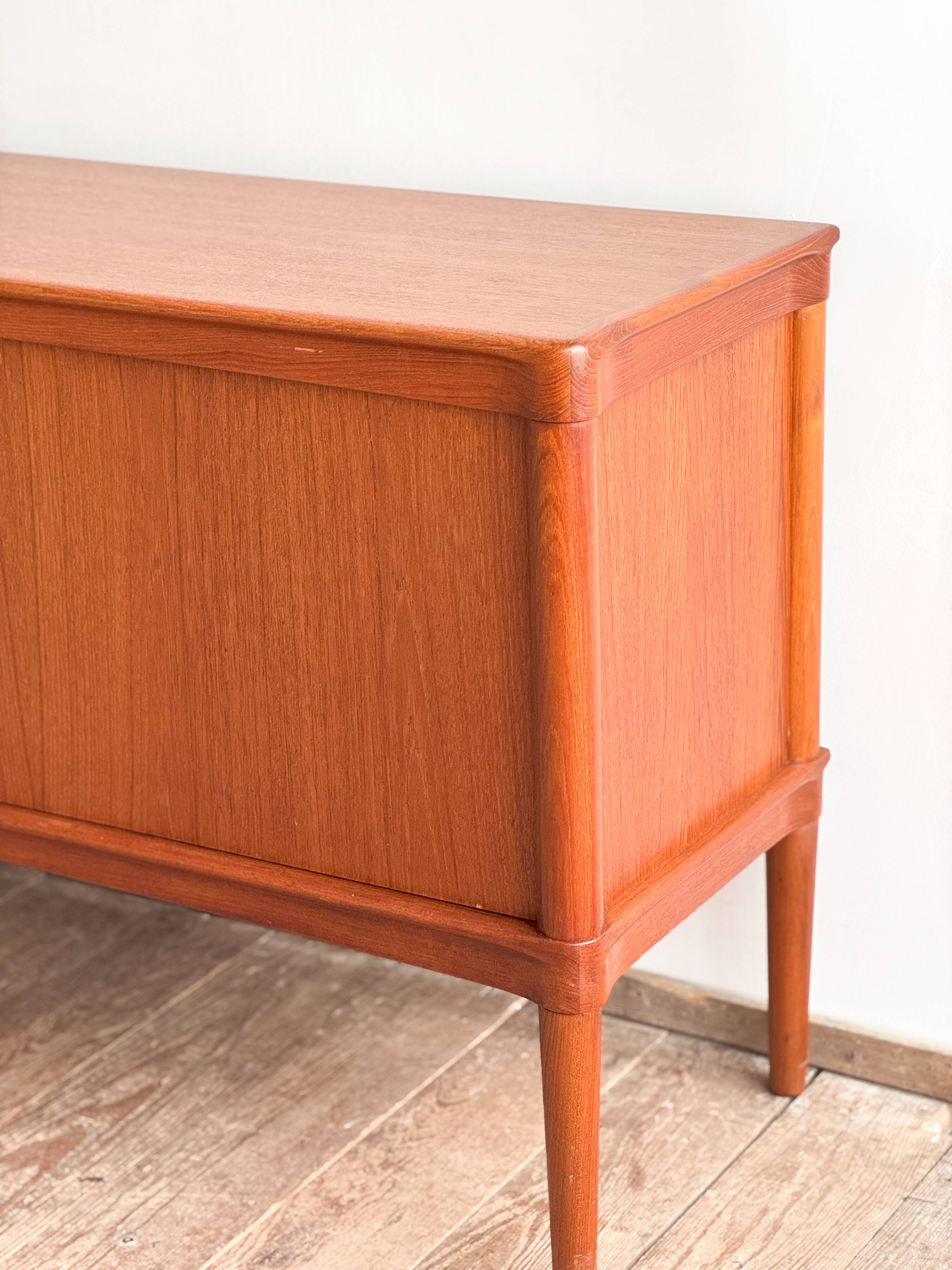 Enfilade danoise vintage en teck par H.W. Klein pour Bramin, années 60